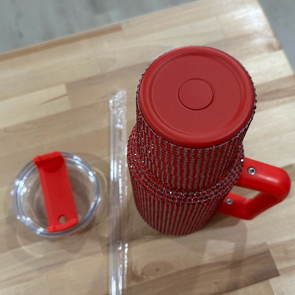 New! Red Diamond Insulated Blinged Out 40oz. Tumbler Handle & Straw - Picture 11 of 16